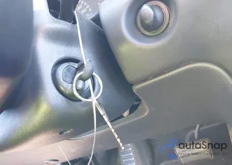 2002 Chevrolet Cavalier from USA, damaged, VIN 1G1JC124527140842